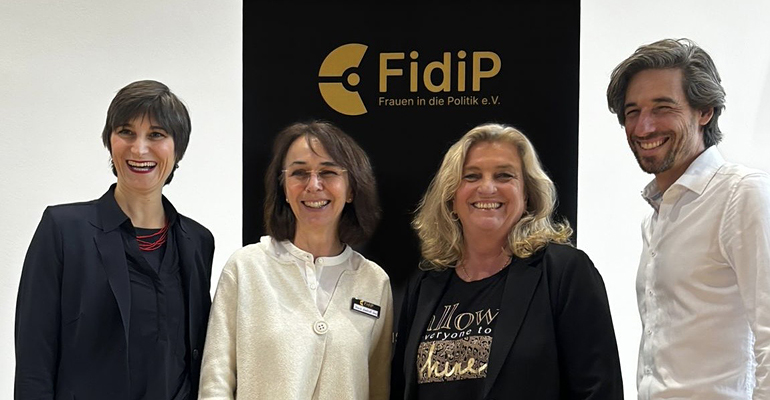 vlnr: Kia Böck, Dr. Tanja Kodisch-Kraft, Sabine Appelhagen, Matthias Jobst